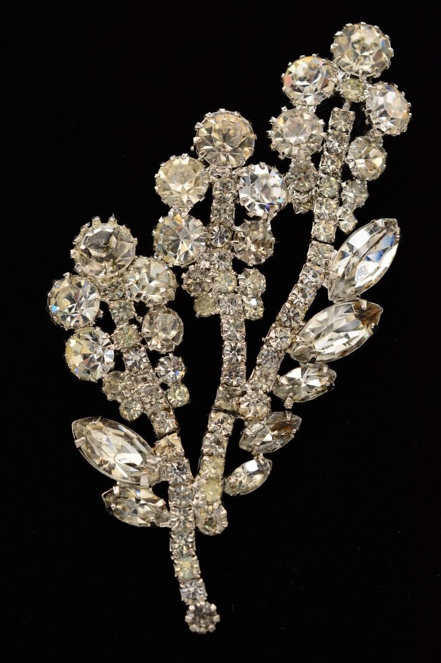 Vintage Prong Crystal Pin Brooch Rhinestone Shiny Marquise Silver Floral BinAH